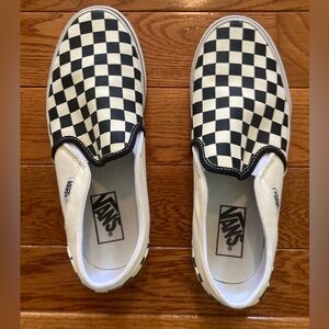 NWOT VANS checkered shoes AMAZING CONDITION!!! Size 8.5